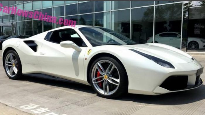 Προ των πυλών η Ferrari 488 GTB Spider Προ των πυλών η Ferrari 488 GTB Spider
